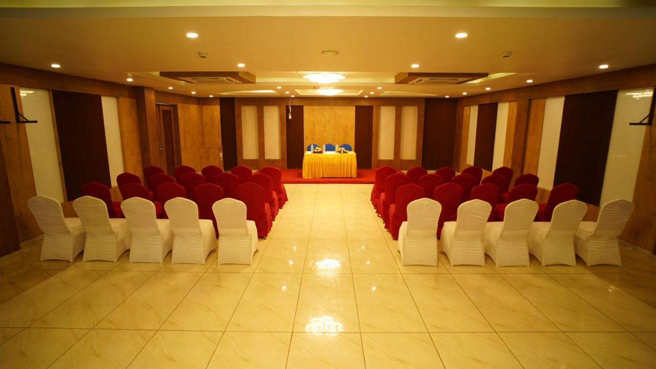Regenta Central Somnath, Bhalpara Exterior photo