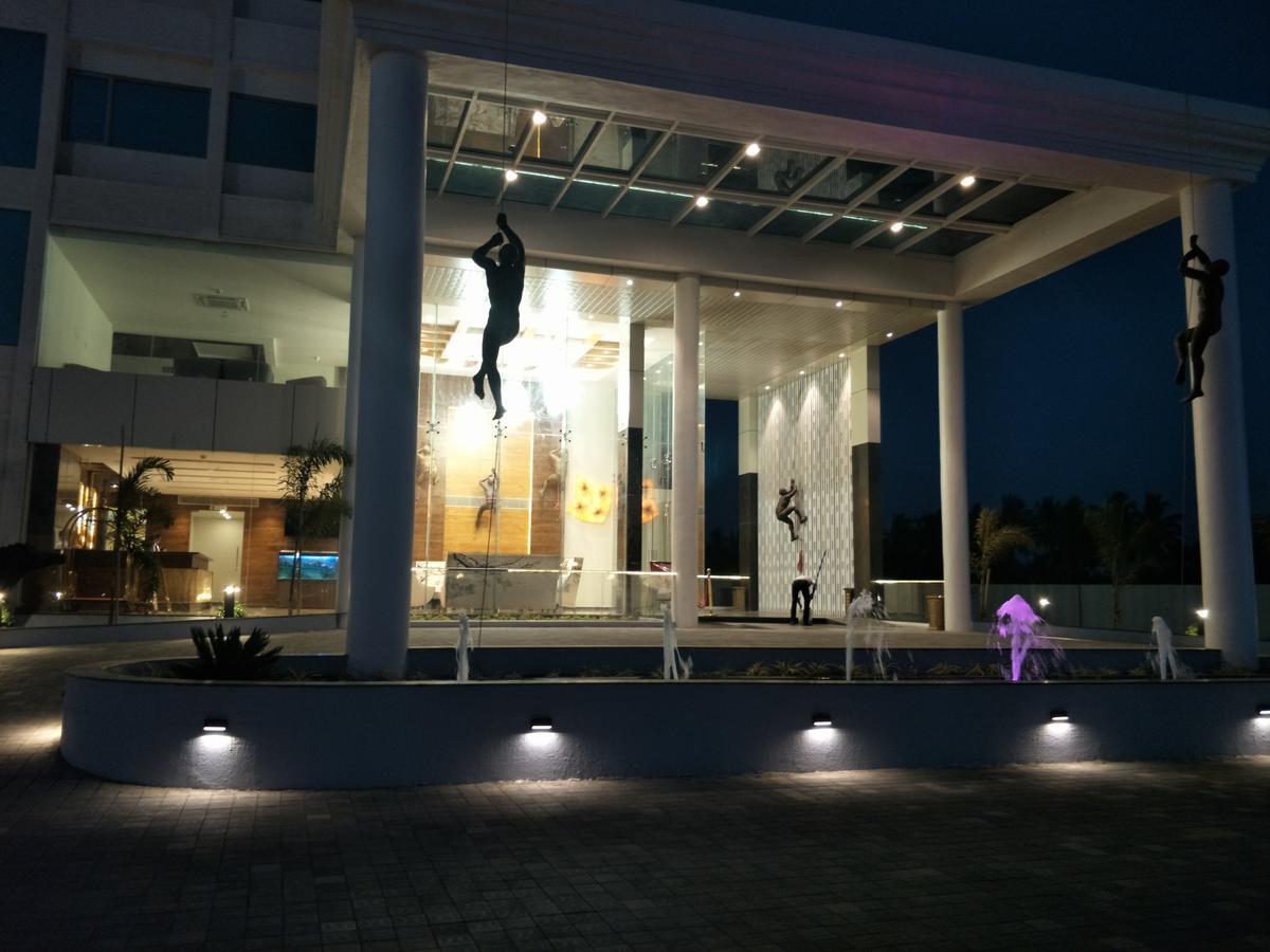 Regenta Central Somnath, Bhalpara Exterior photo